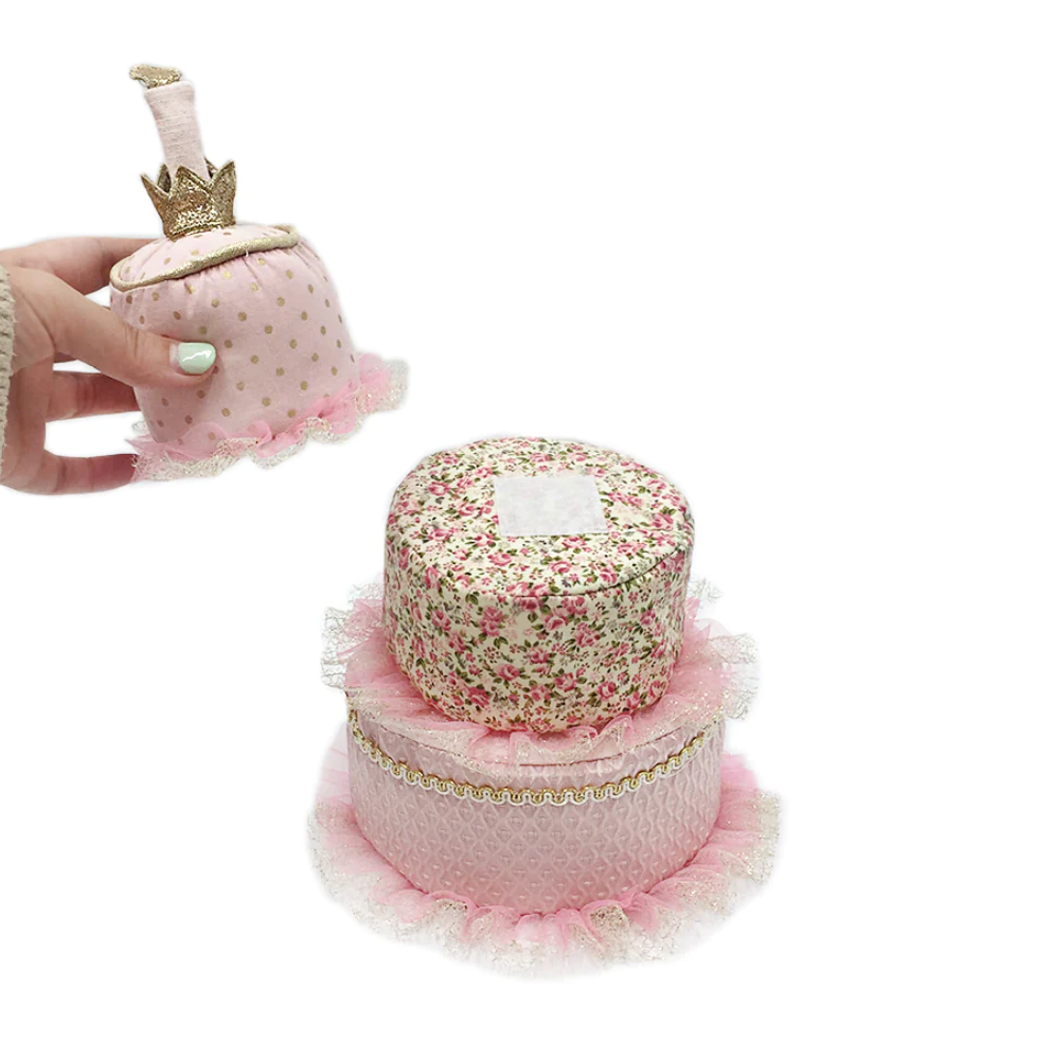 Marie Antoinette Cake Activity Toy