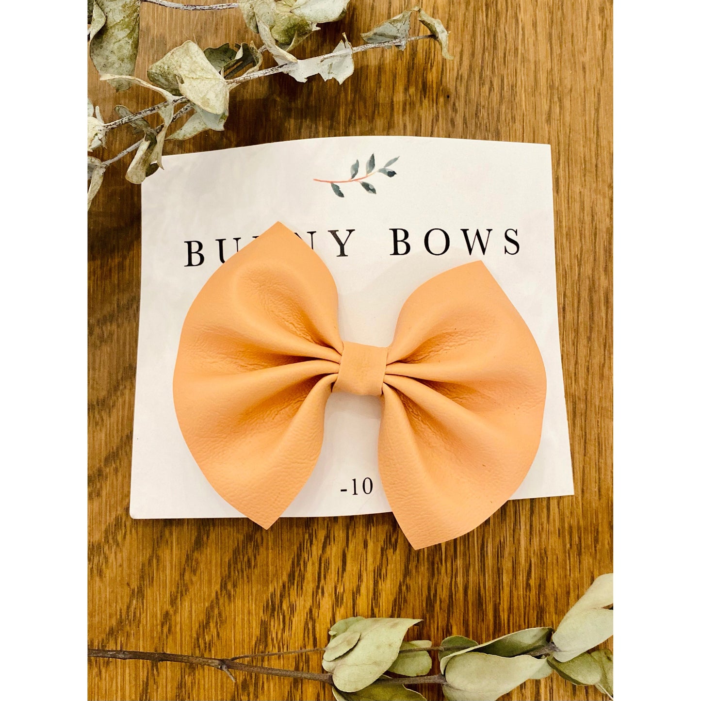 Bunny Bows Medium Classic Leather Bow